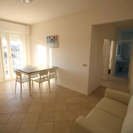 Apartamento In 48314 Eraclea Mare